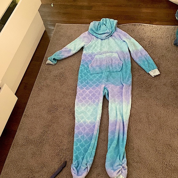 This is a more than magic onesie that is fluffy and super comfortable! - Picture 1 of 2